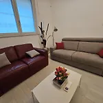 公寓 I Delfini 马里内拉迪萨尔扎纳